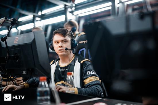 果然是流量之王，EDG大战RNG网友评论金句频出